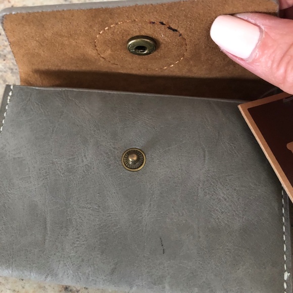 *NWT*  I ❤️AUS Kangaroo Australia Small Gray Leather Wallet - Picture 4 of 10